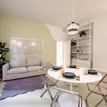 Isola Urban Oasis - Cozy & Stylish *